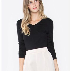 Basic Black V-Neck Long Sleeve Tee